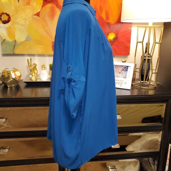 EUC Express Womans Teal Button-down Top Sz L - Picture 5 of 9